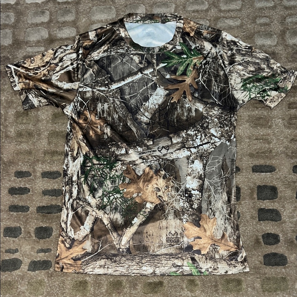 Realtree Edge Forest Camo Men's Tee